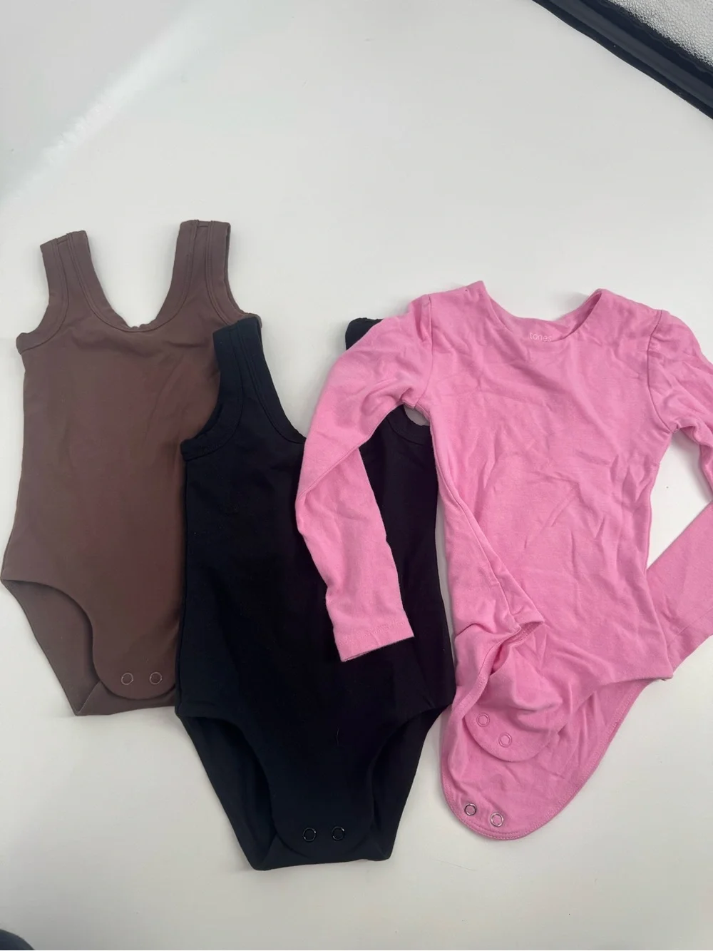 Tones Lot of 3 Bodysuits Brown Black Sleeveless & Pink Long Sleeve SET Size 3T